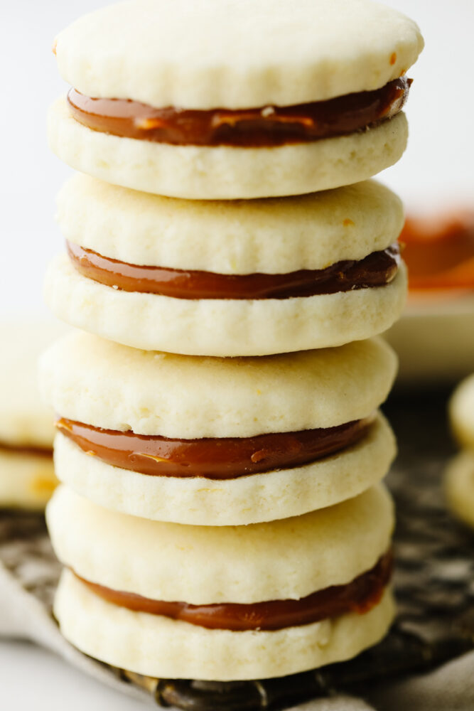 A close up picture of a stack of alfajores cookies. 