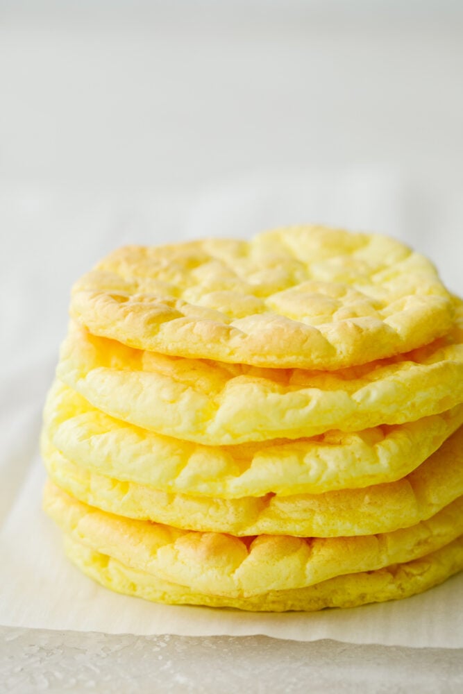 A stack of cloud bread.