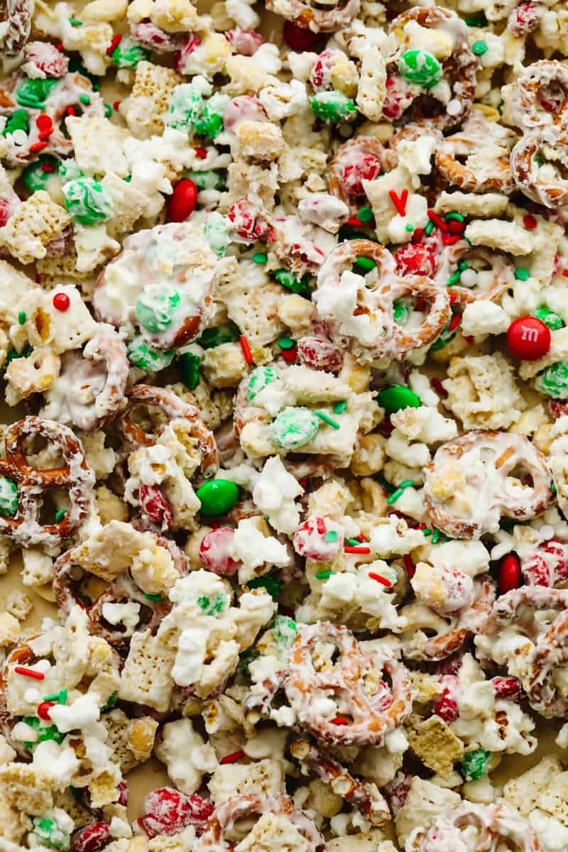 Easy Christmas Reindeer Chex Mix Recipe