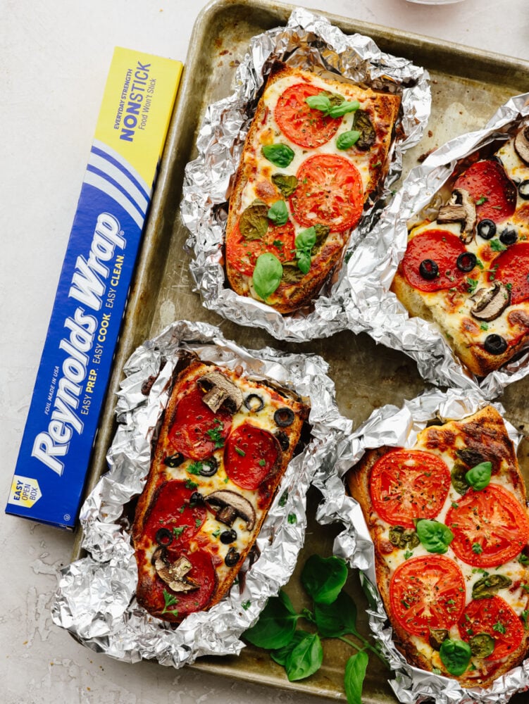 Strong and reliable roll foil for all your cooking and baking needs