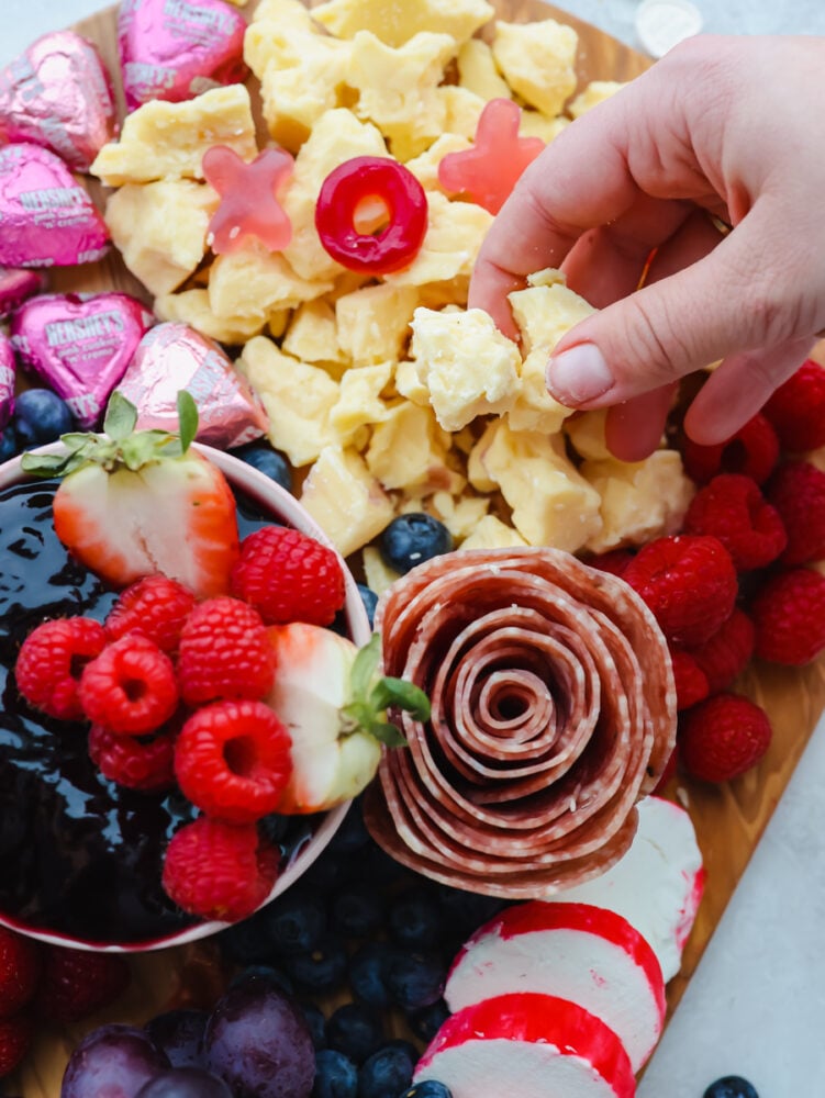 Delicious Valentine's Charcuterie Board