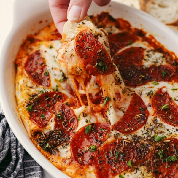 Pepperoni Pizza Dip Recipe | The Recipe Critic