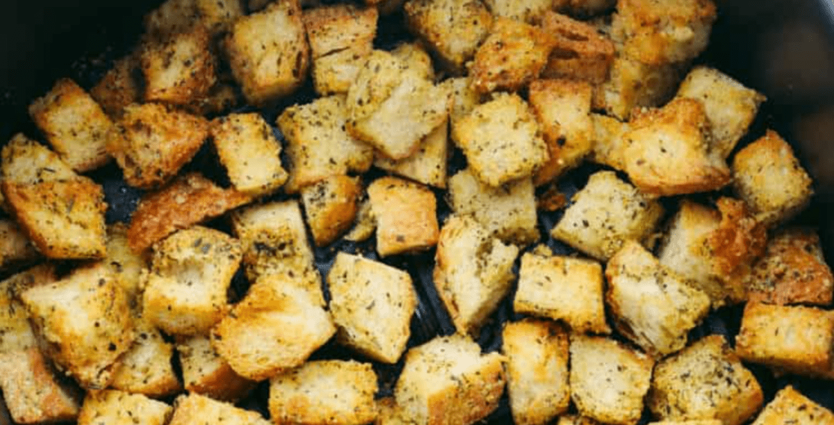 Air Fryer Croutons - The Recipe Critic