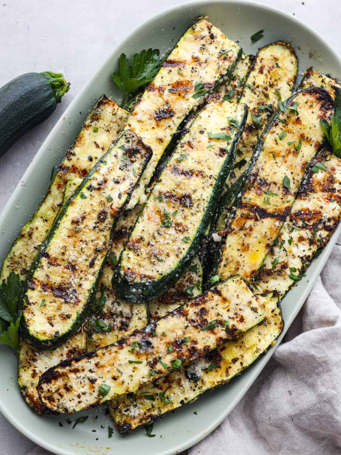 Crispy Parmesan Garlic Chicken With Zucchini | The Recipe Critic