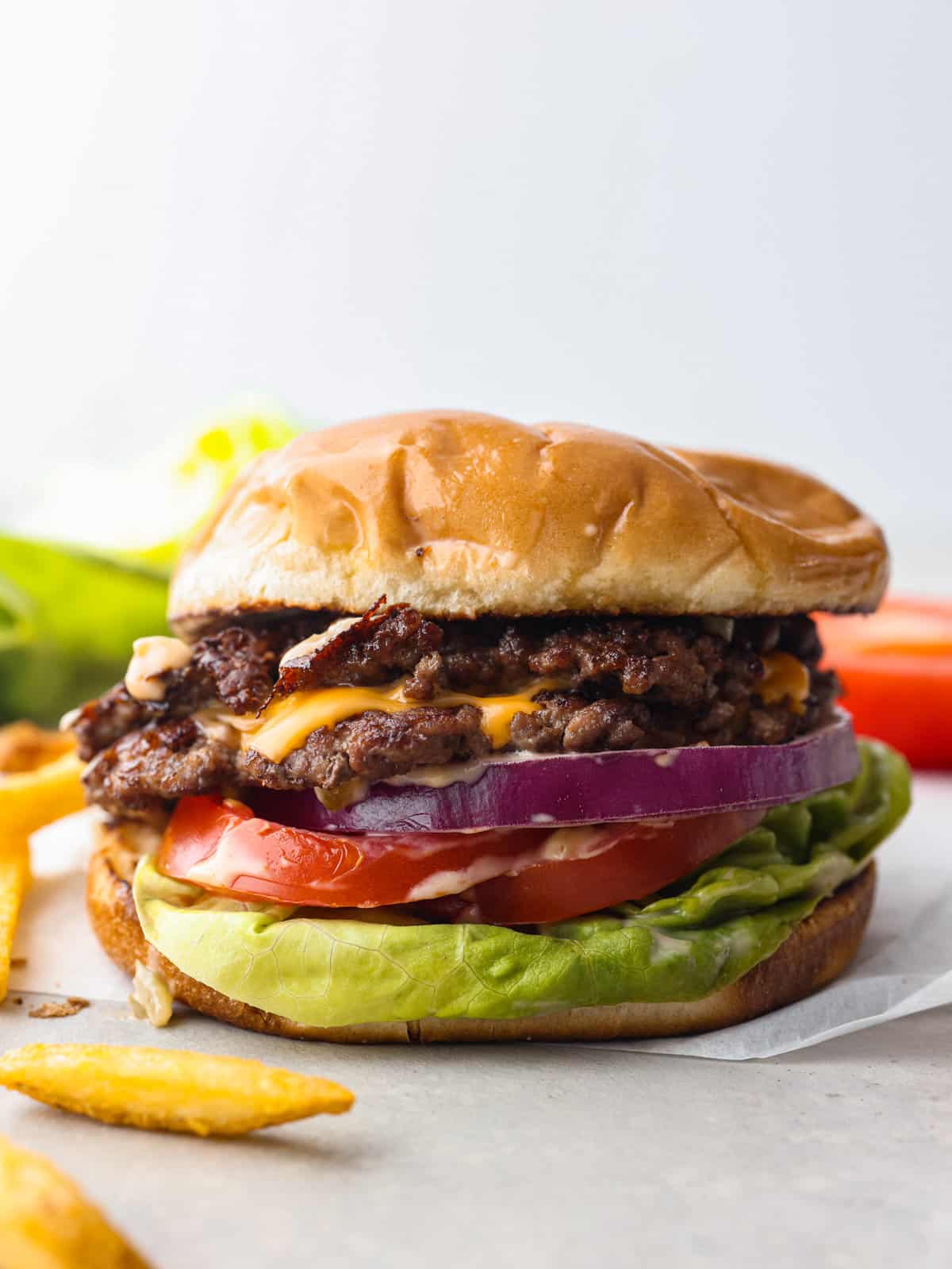 Smash Burger Recipe with Easy Sauce (VIDEO) 