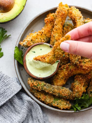 Crispy Garlic Baked Avocado Fries | The Recipe Critic