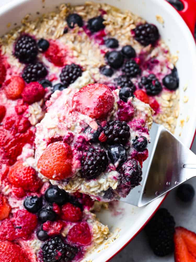 TikTok Baked Berry Oatmeal Recipe - 95