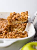 Dutch Caramel Apple Pie Bars | The Recipe Critic