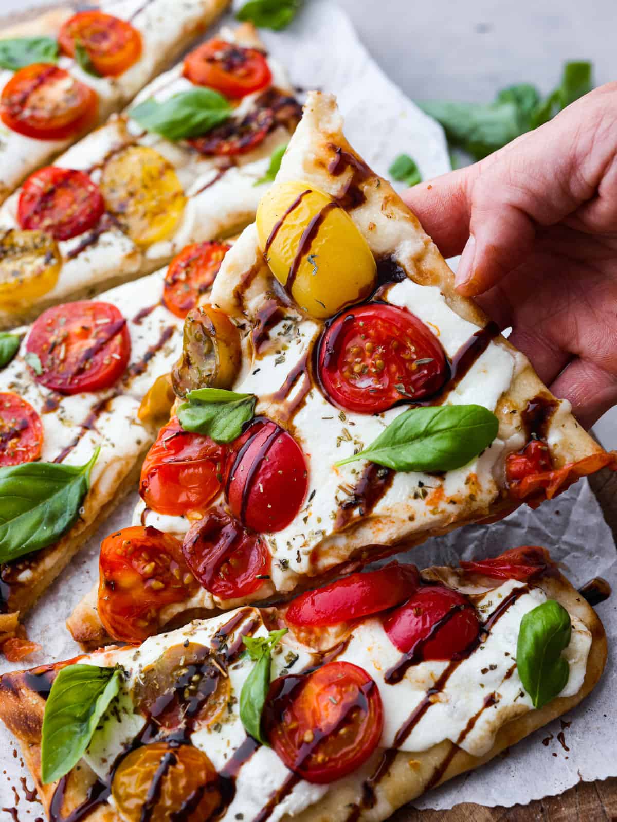 15-Minute Caprese Flatbread Recipe | The Recipe Critic