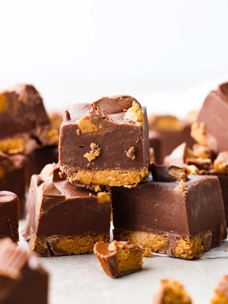 Reese s Fudge  Only 3 Ingredients   - 64