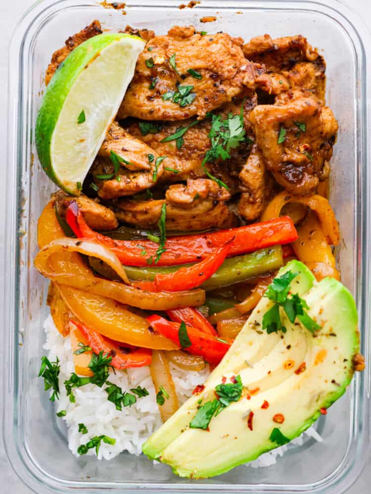 Chicken Fajita Meal Prep Bowls - The Roasted Root