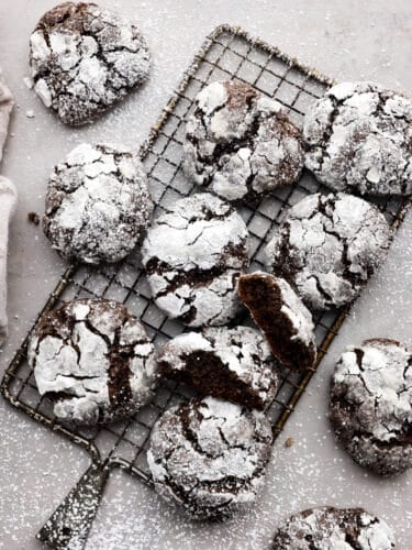 Chocolate Crinkle Cookies | The Recipe Critic