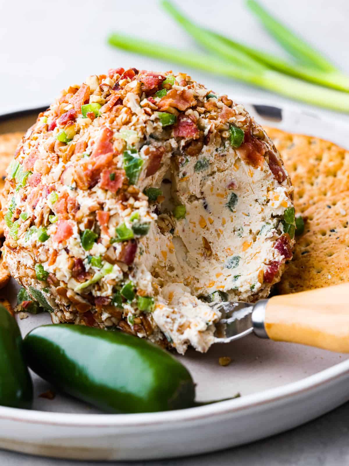 Jalapeño Bacon Cheese Ball Recipe | The Recipe Critic