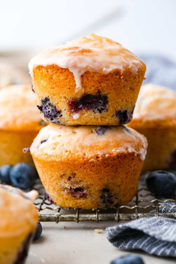 2 muffins stacked on top of each other.