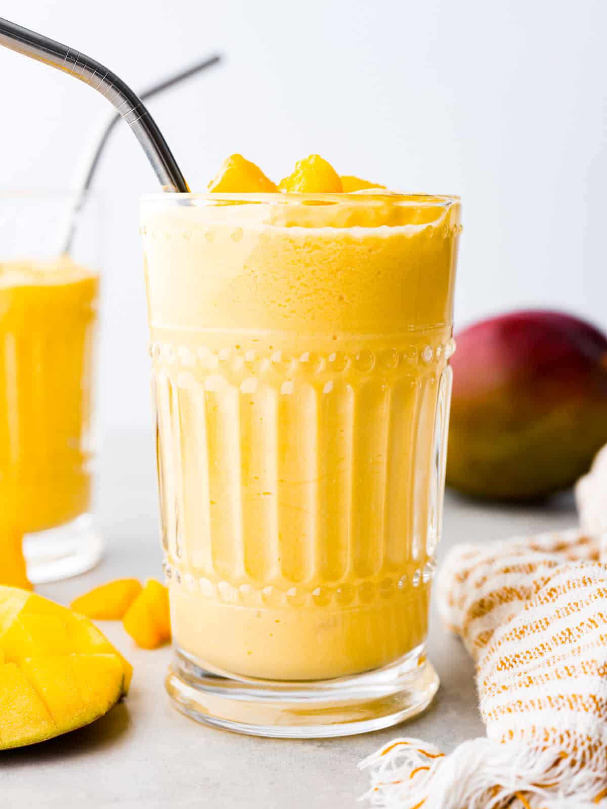 Easy Mango Lassi