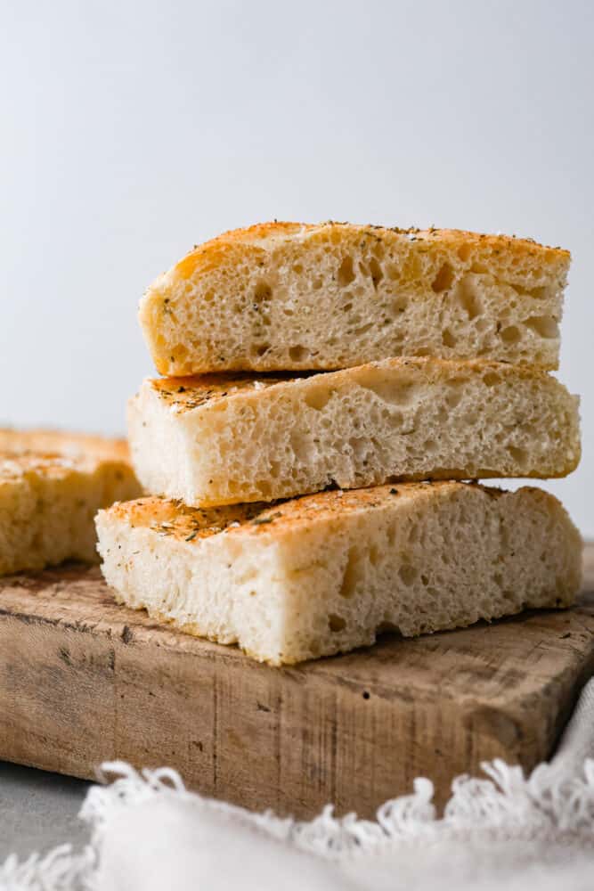 Olive Oil Herb Bread Made in the Bread Maker - Veggie Fun Kitchen