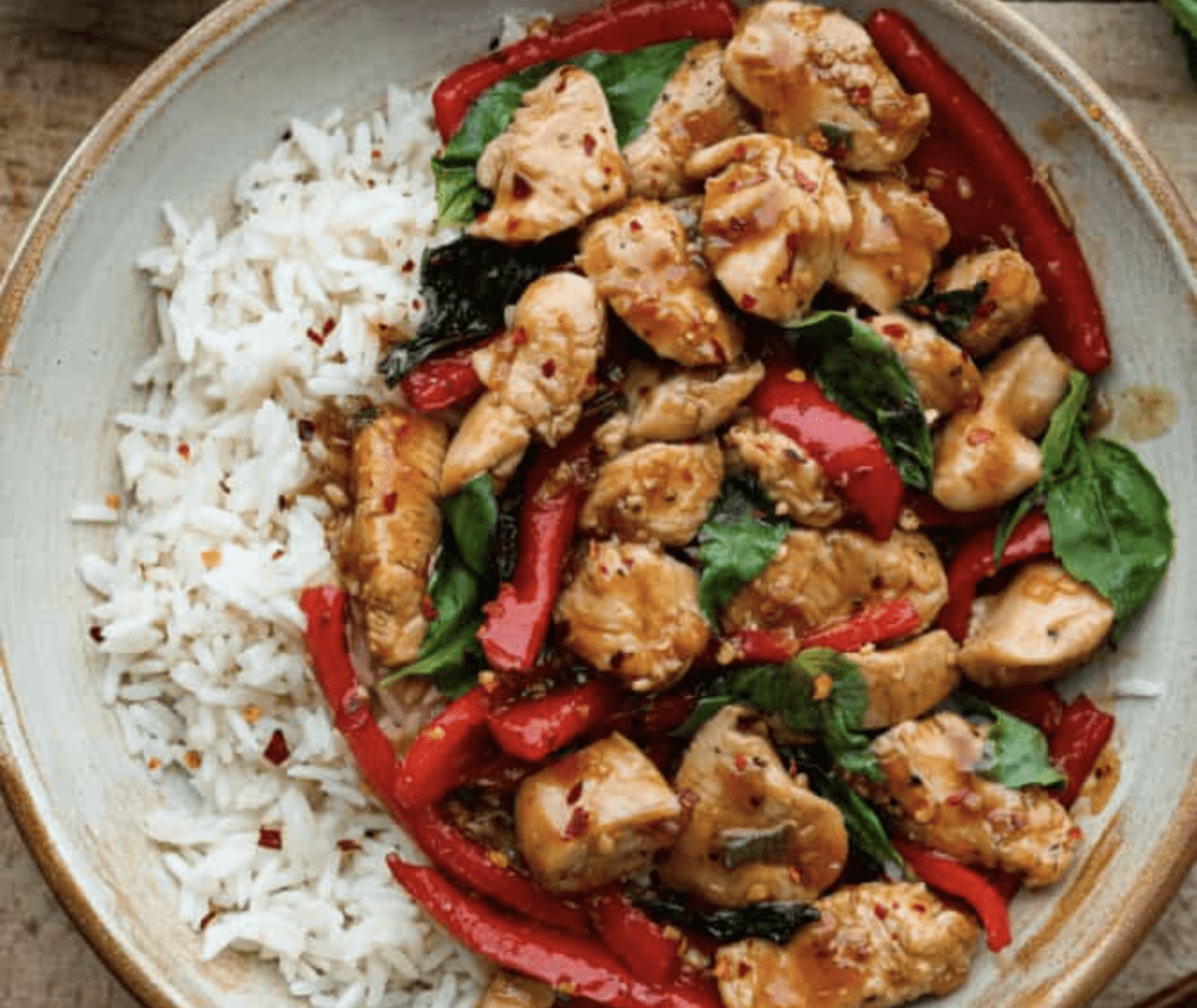Thai Basil Chicken – The Recipe Critic