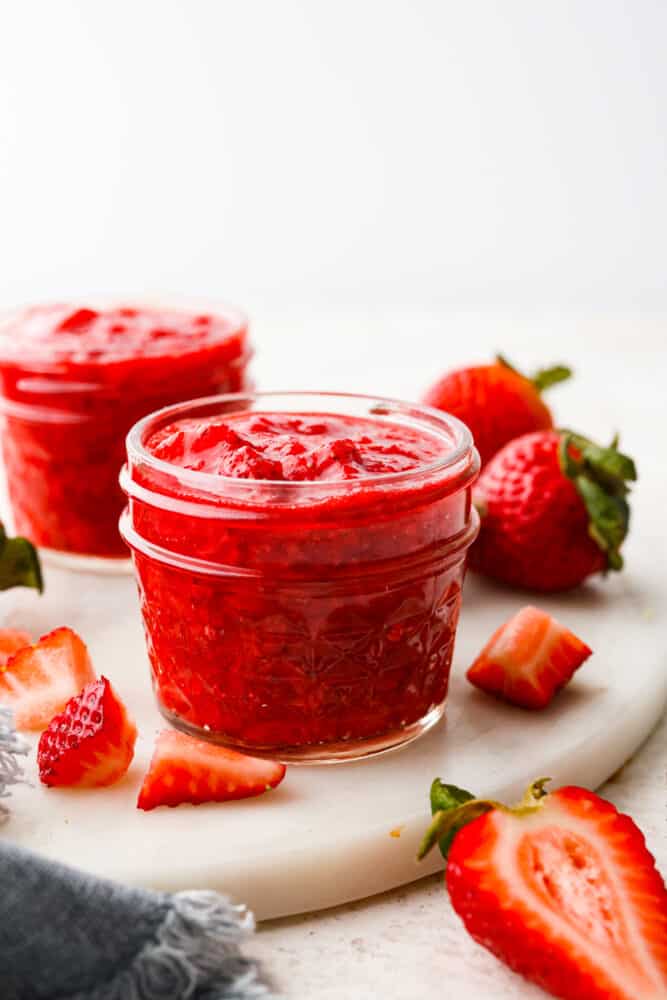 Homemade Strawberry Sauce - 9