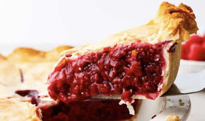 Classic Raspberry Pie Recipe | The Recipe Critic