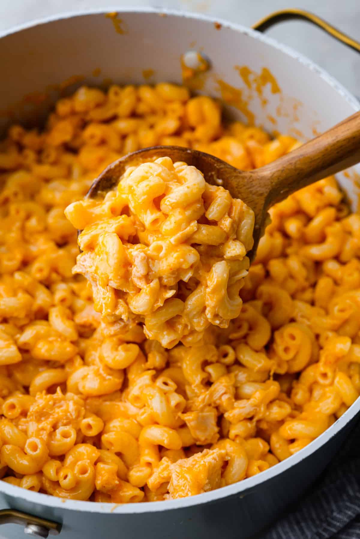 Buffalo Chicken Mac And Cheese | The Recipe Critic