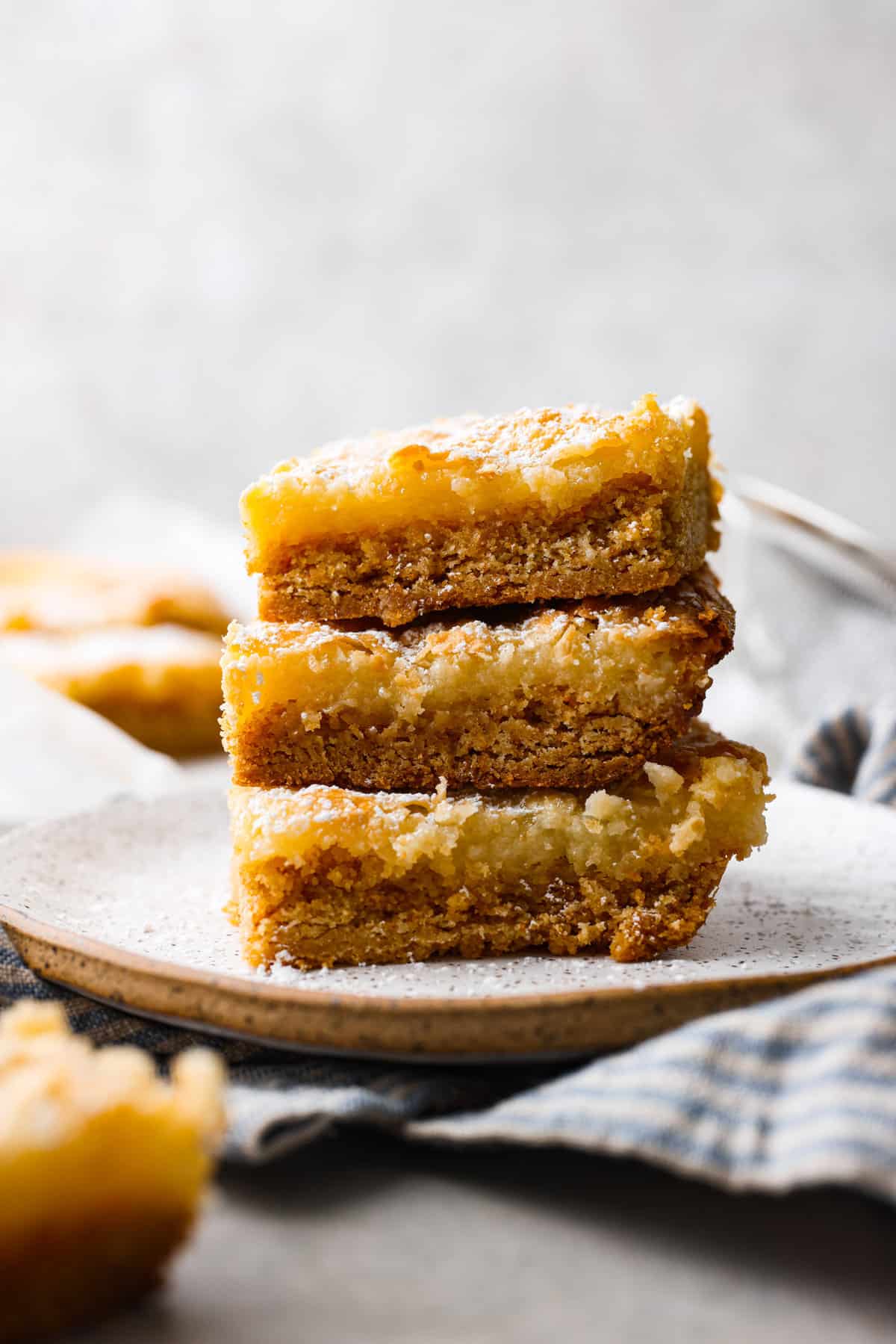 Best-Ever Gooey Butter Cake | The Recipe Critic