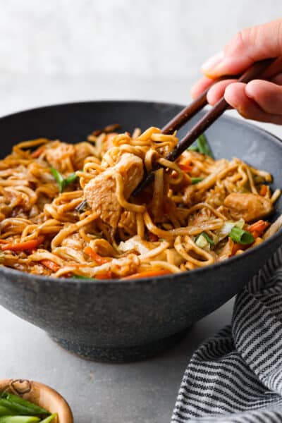 Easy Chicken Chow Mein Recipe | The Recipe Critic