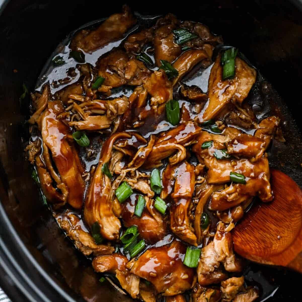 JUICY Slow Cooker Chicken Breast - The Recipe Rebel