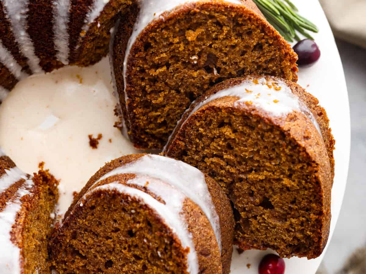 Gingerbread bundt cake in the most beautiful forest cake pan - The