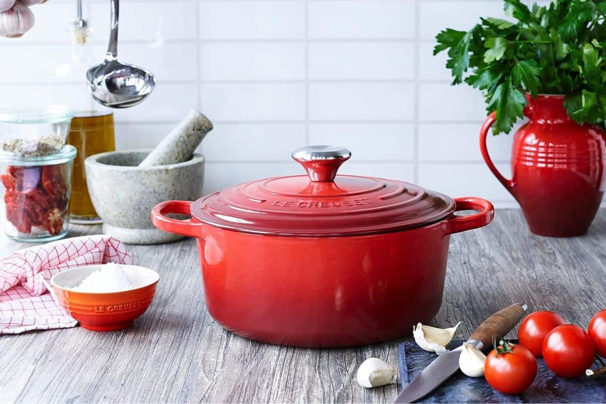 Best kitchen gifts: Le Creuset Dutch oven 