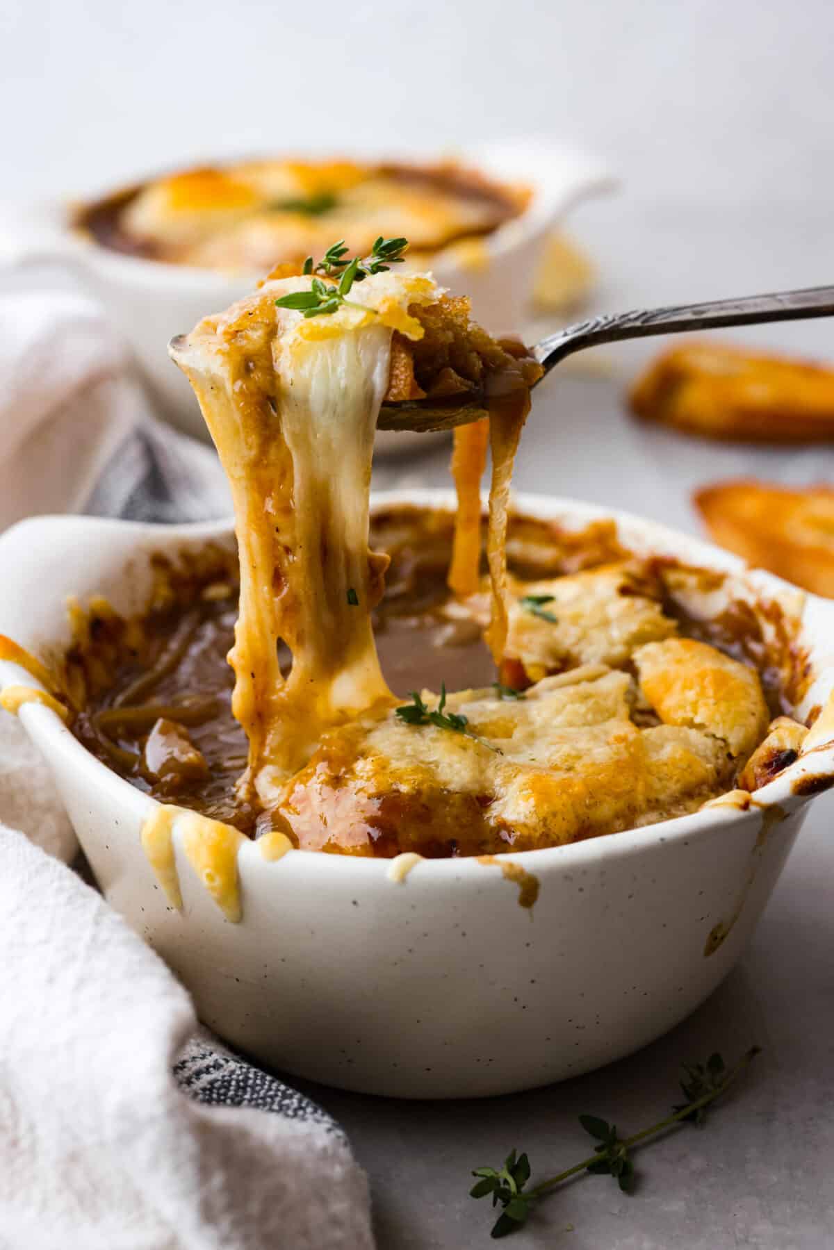 A bowl of French onion soup.