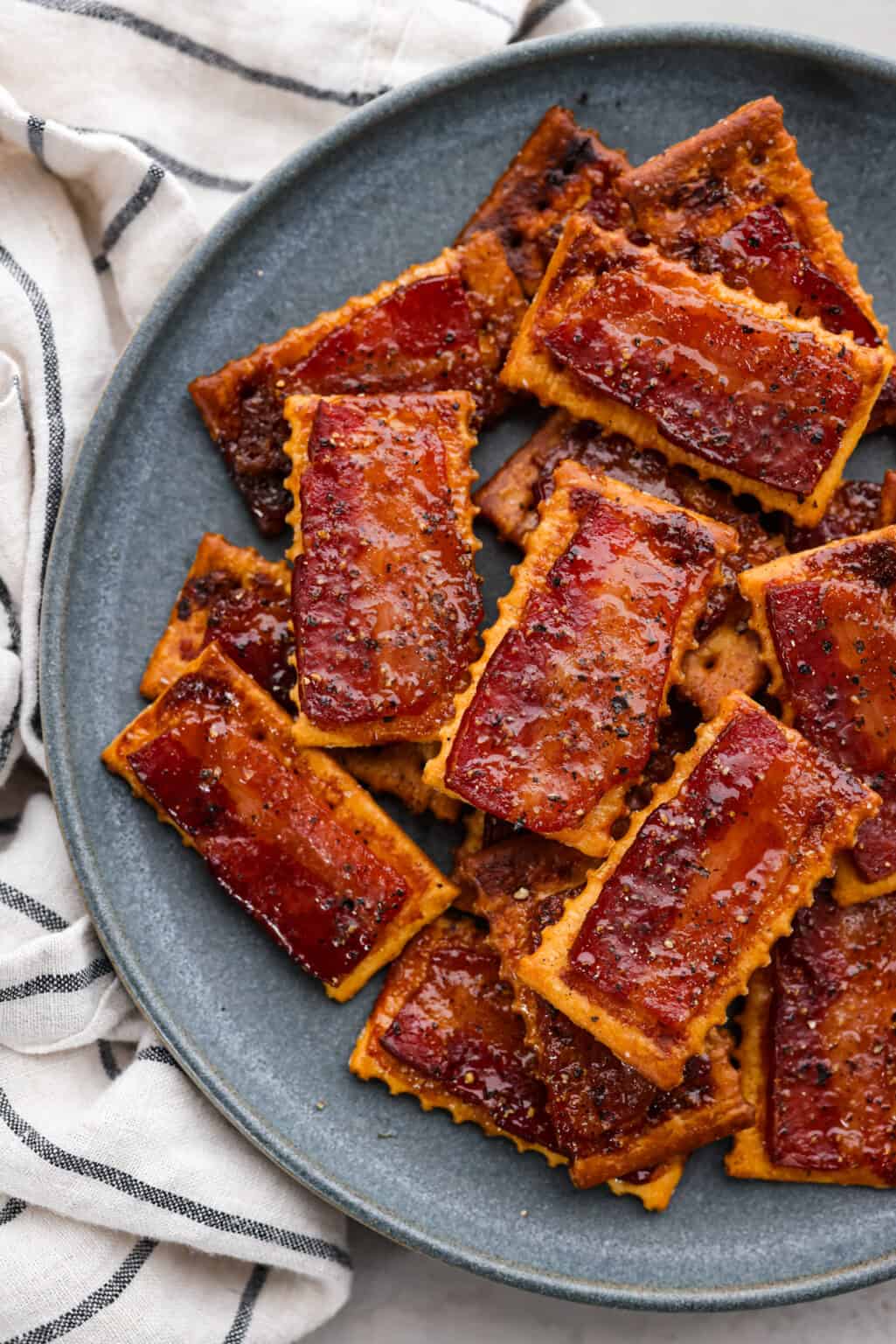 Bacon Crackers 