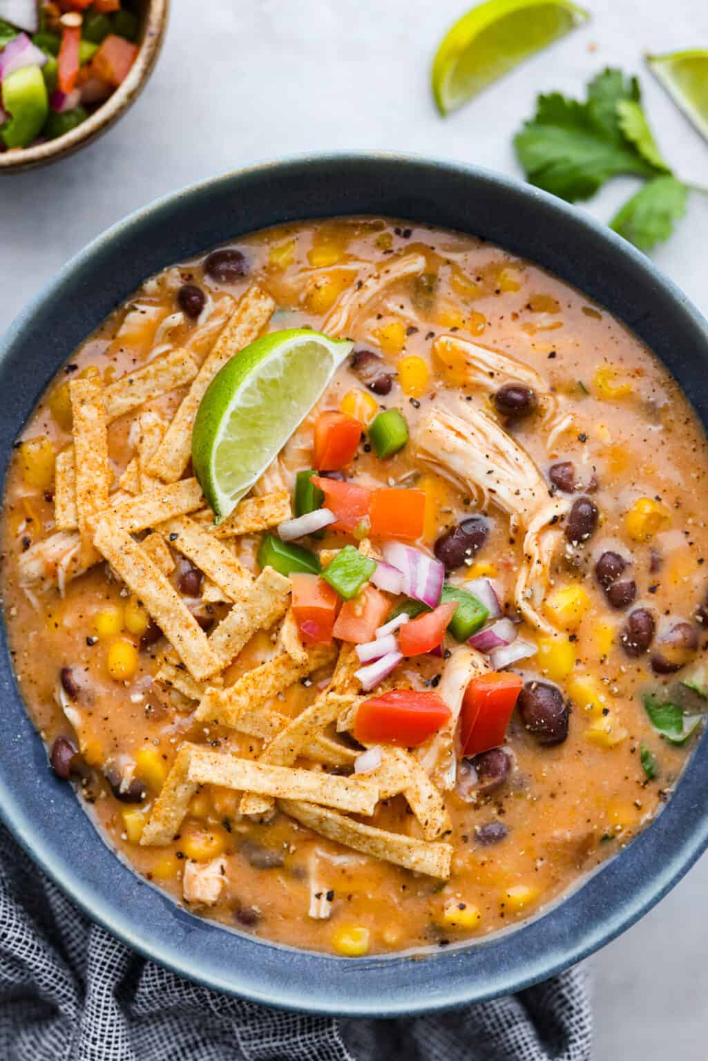 Slow Cooker Chicken Fajita Soup Recipe - cookoutmenuworld