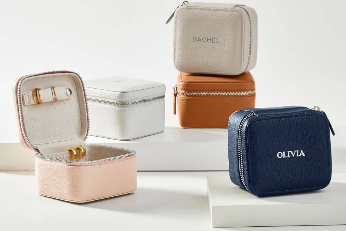 Best Mother's Day gifts: Mark & Graham jewelry case 