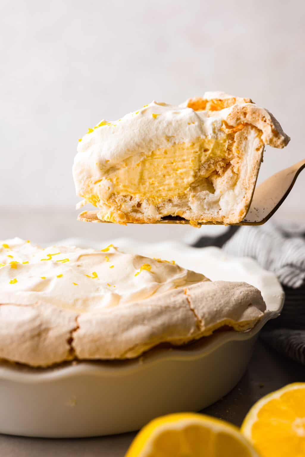 Lemon Angel Pie | The Recipe Critic