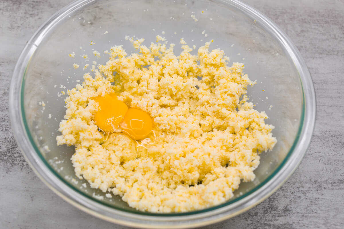 Lemon crinkle cookies are thick, soft pillows of lemon deliciousness! They have a refreshing flavor with an irresistible chewy texture. The perfect balance of sweet and tart make these a welcome treat for any occasion! Adding the wet ingredients