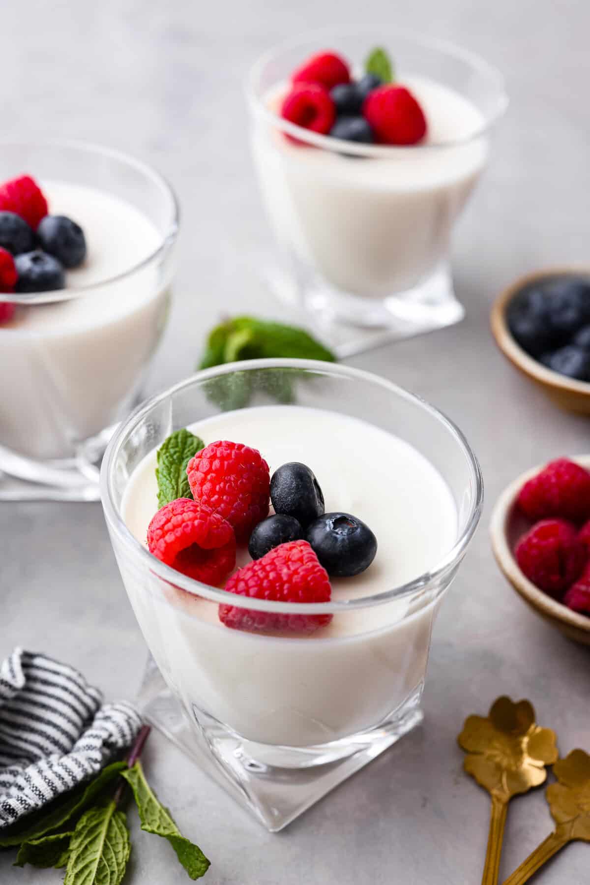 Swedish Cream with Berries