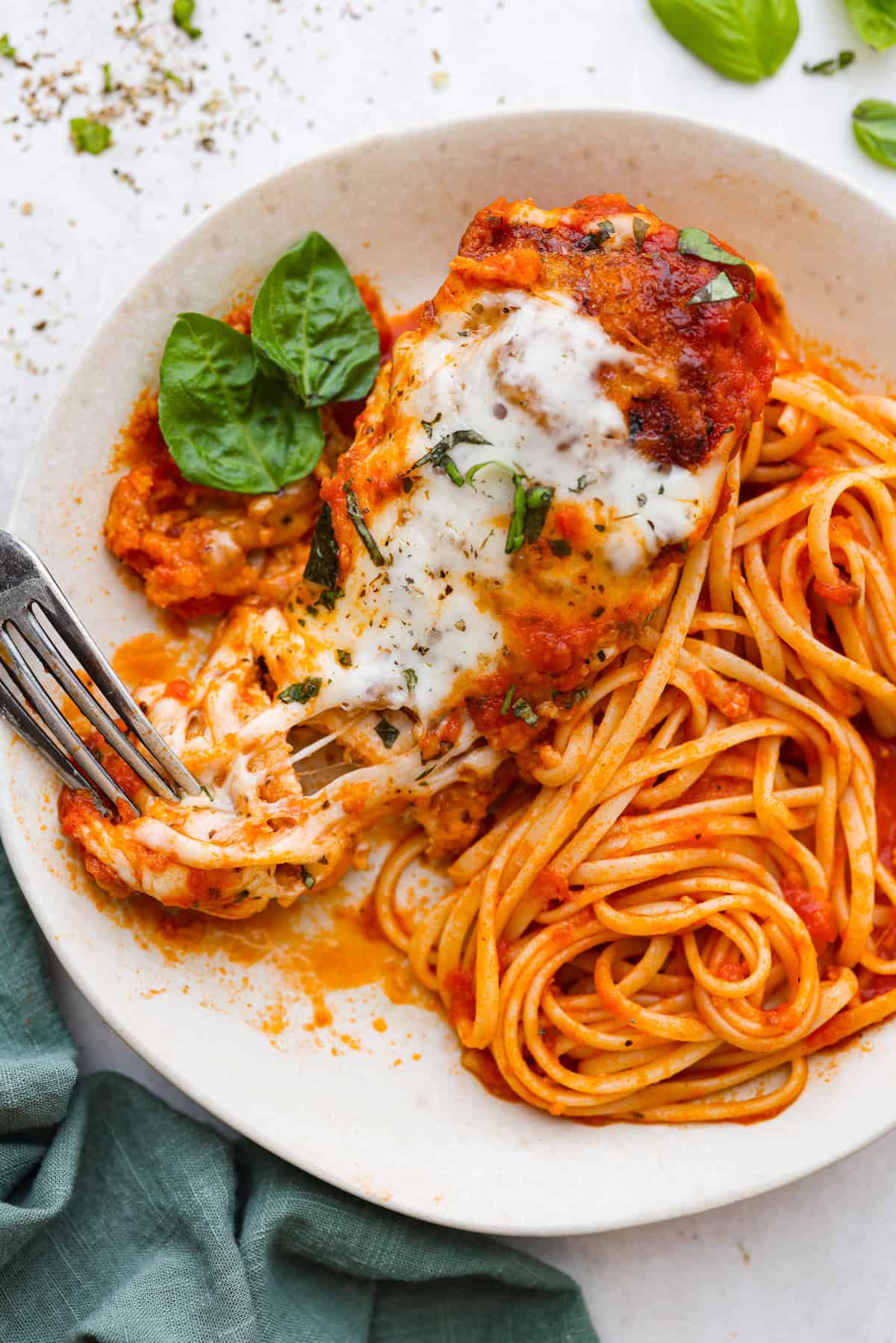 Slow Cooker Chicken Parmesan | The Recipe Critic