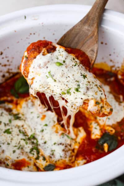 Slow Cooker Chicken Parmesan | The Recipe Critic