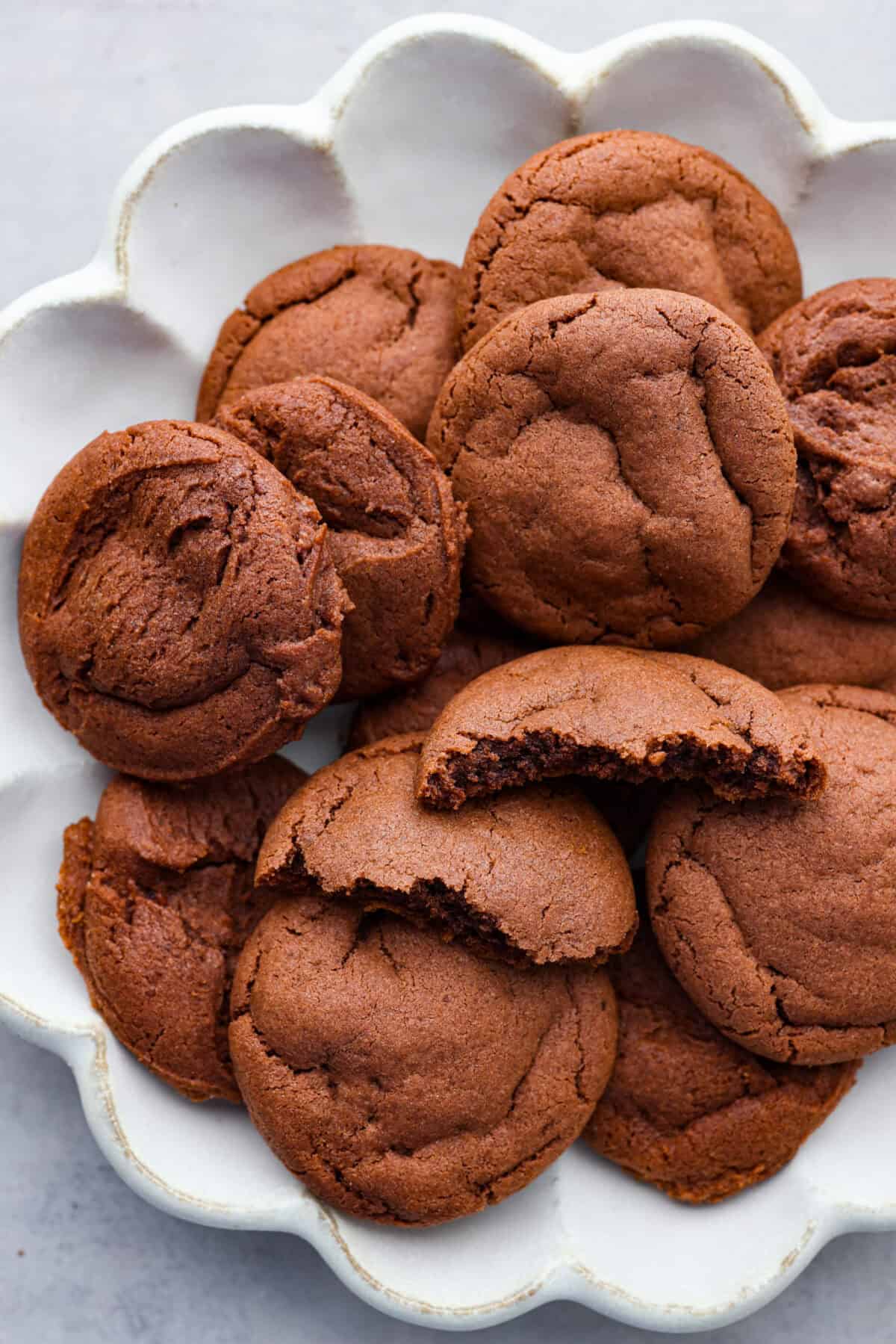 A platter of chocolate pudding cookies. 