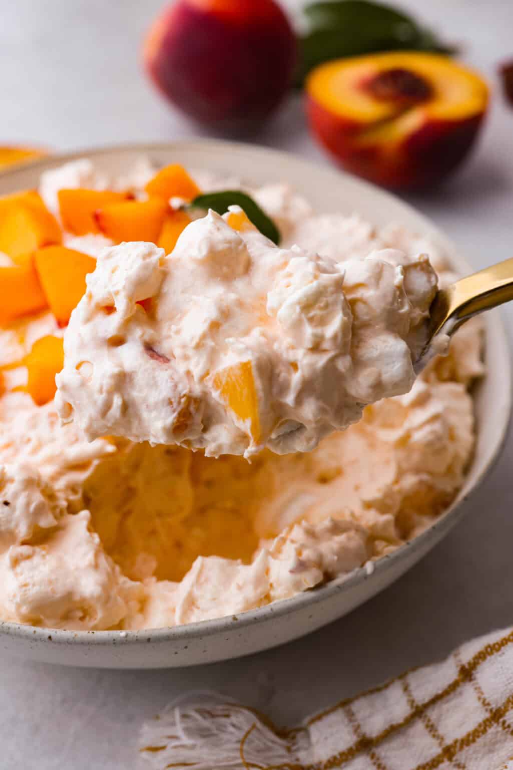 Peach Fluff Salad | The Recipe Critic