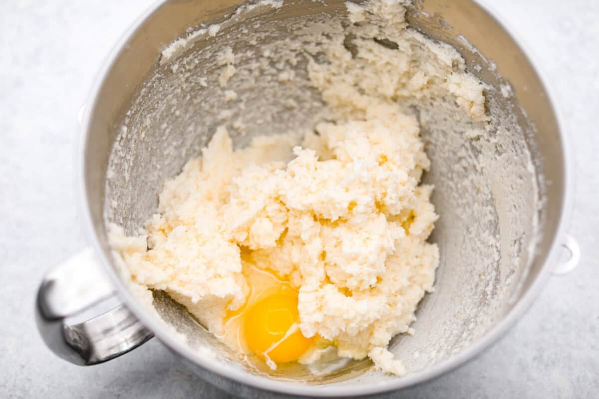 An egg added to the creamed butter and 7up mixture. 