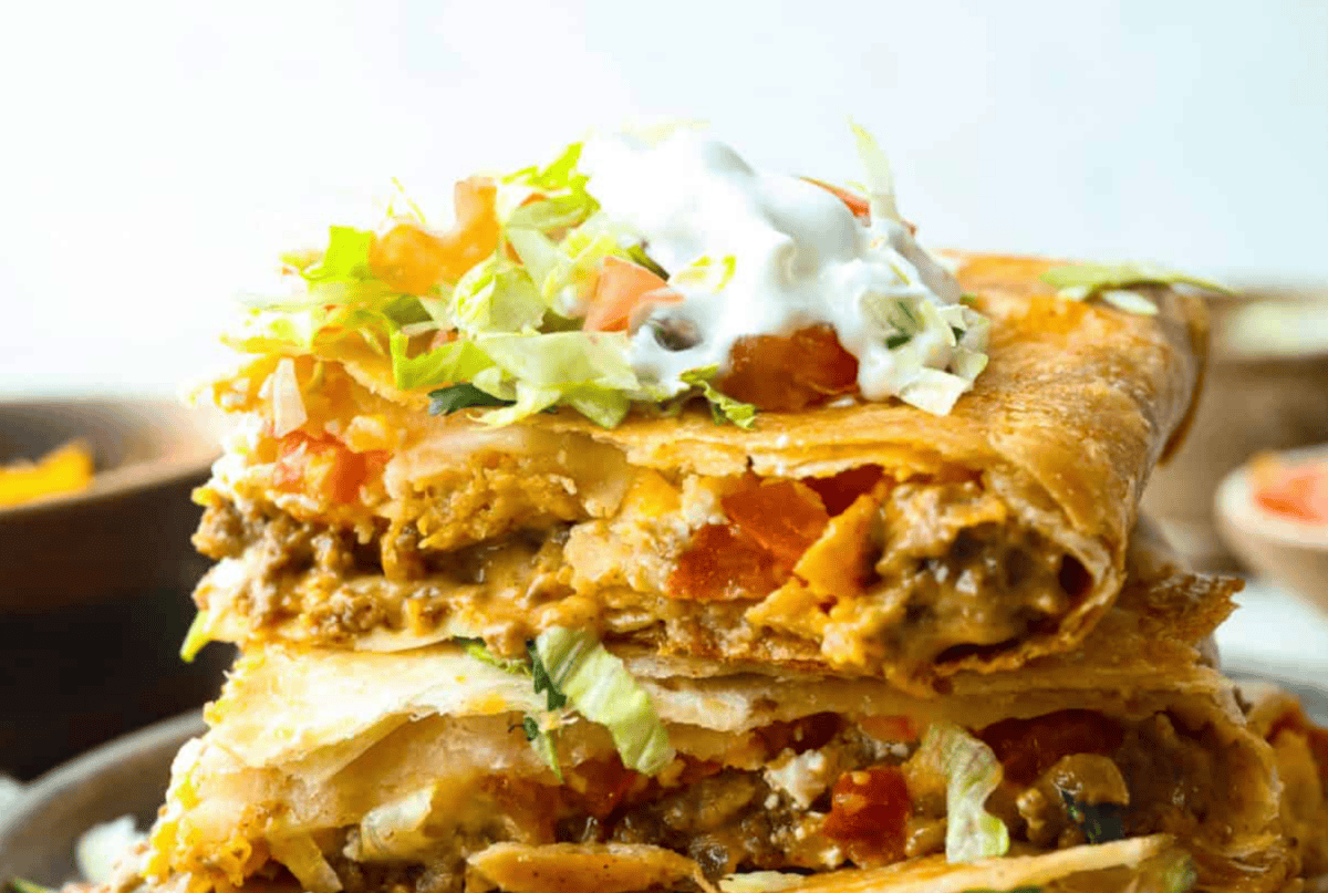 Crunchwrap Casserole (Taco Bell Inspired)