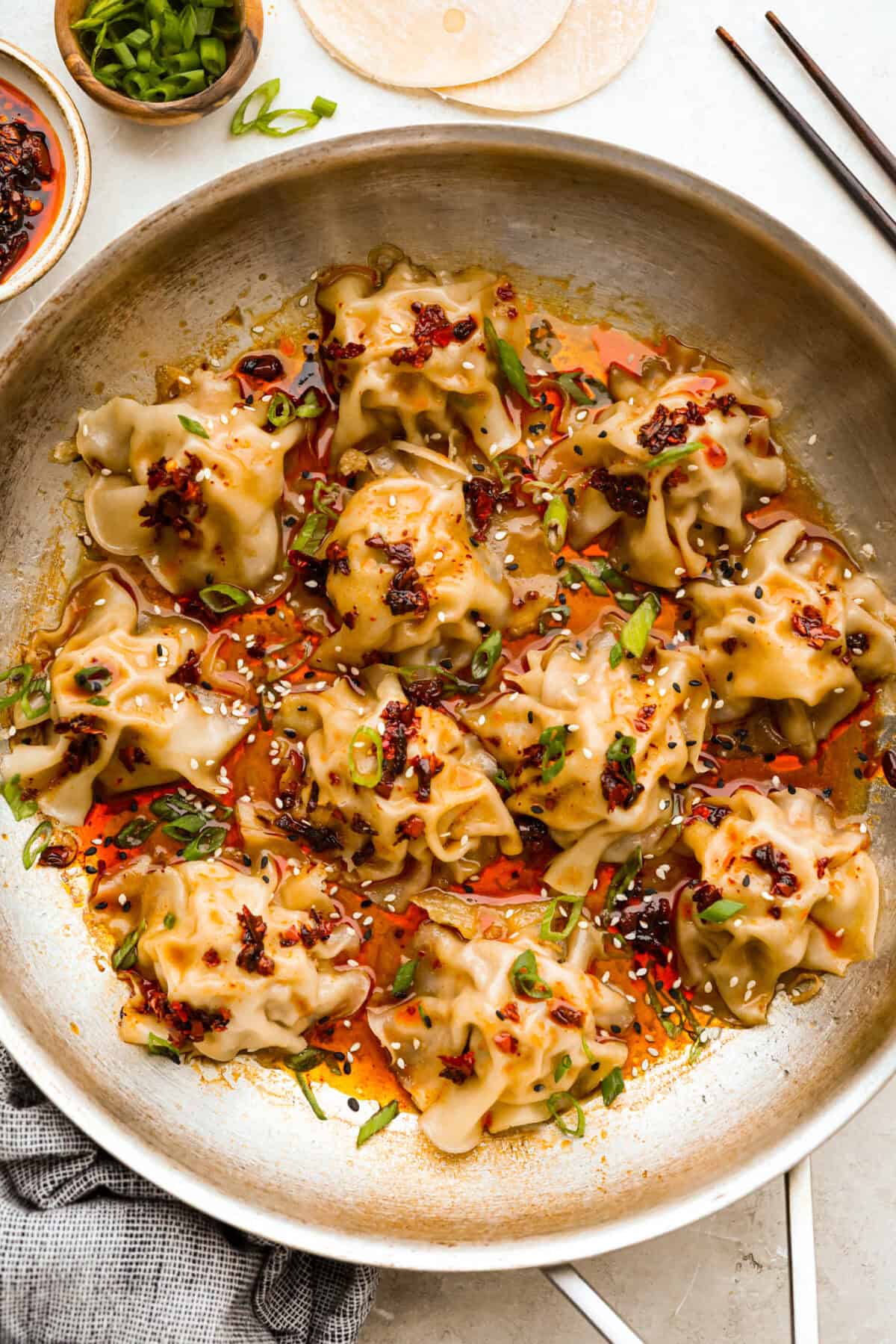 Pan with no fold blanket dumplings cooked. 